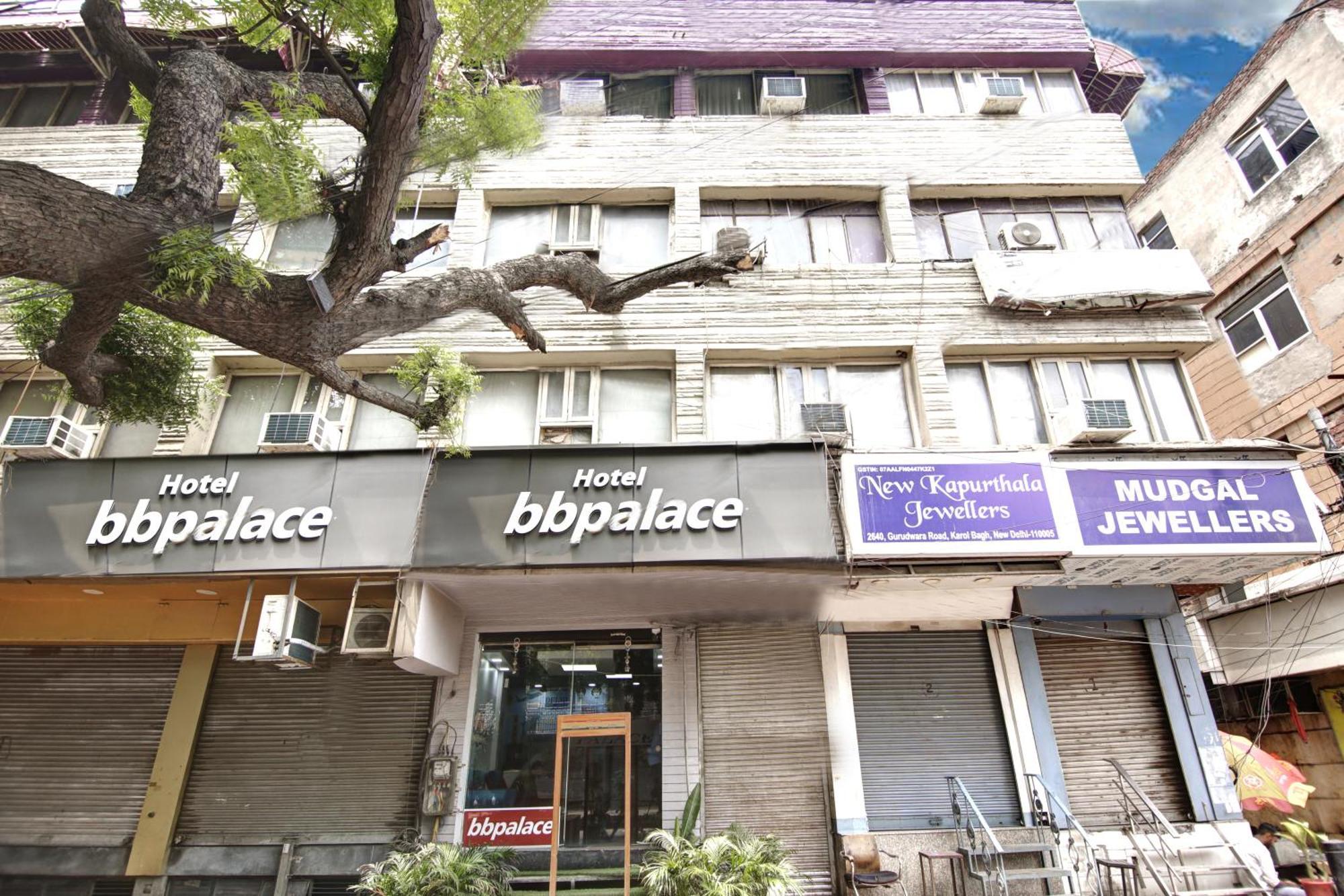 Hotel Bb Palace Dillí Exteriér fotografie